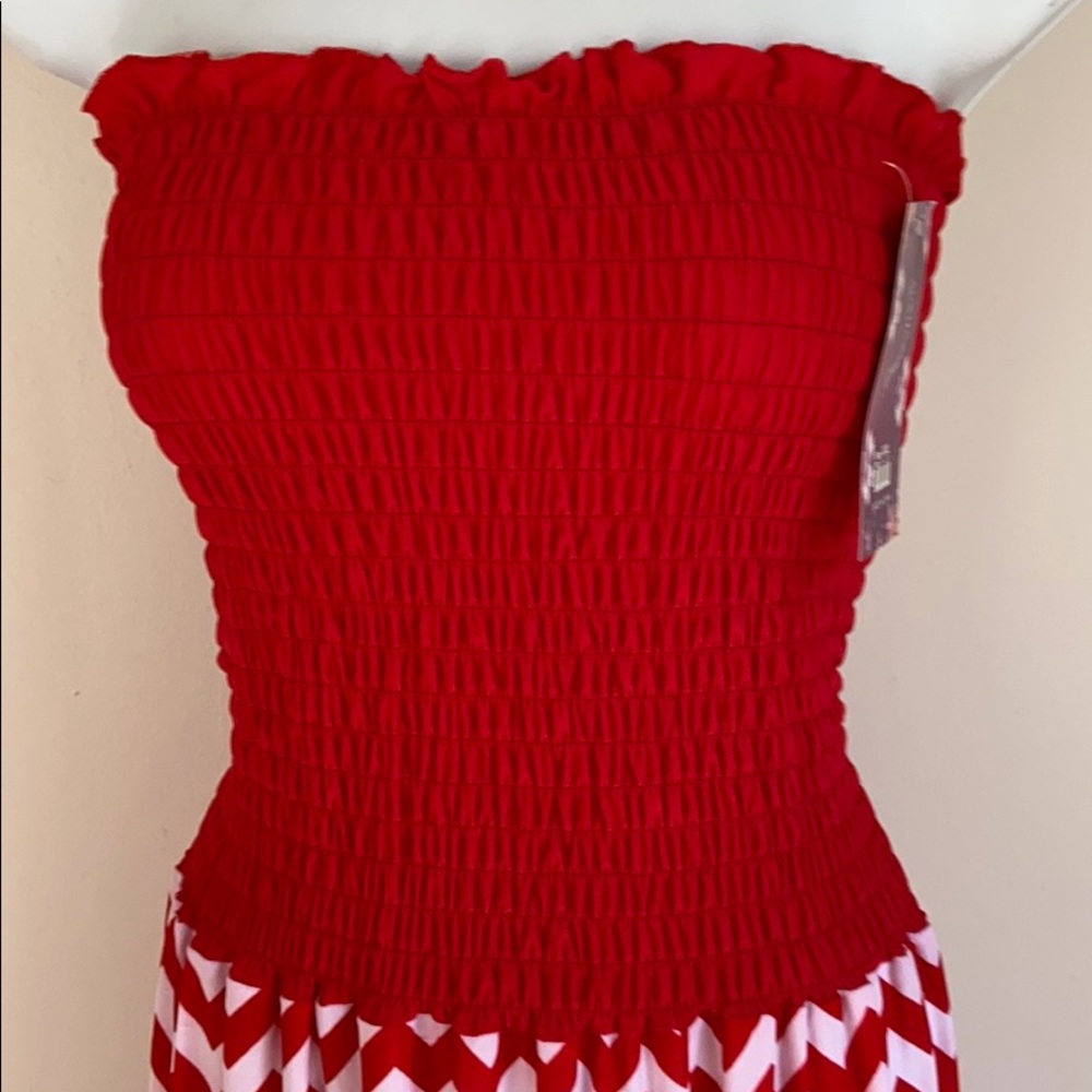 Dress - Picture 2 of 4